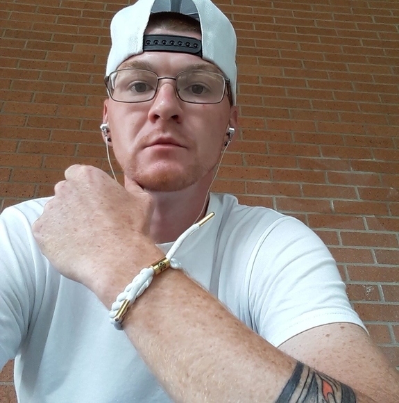 Meet your Posher, James - Picture 1 of 1